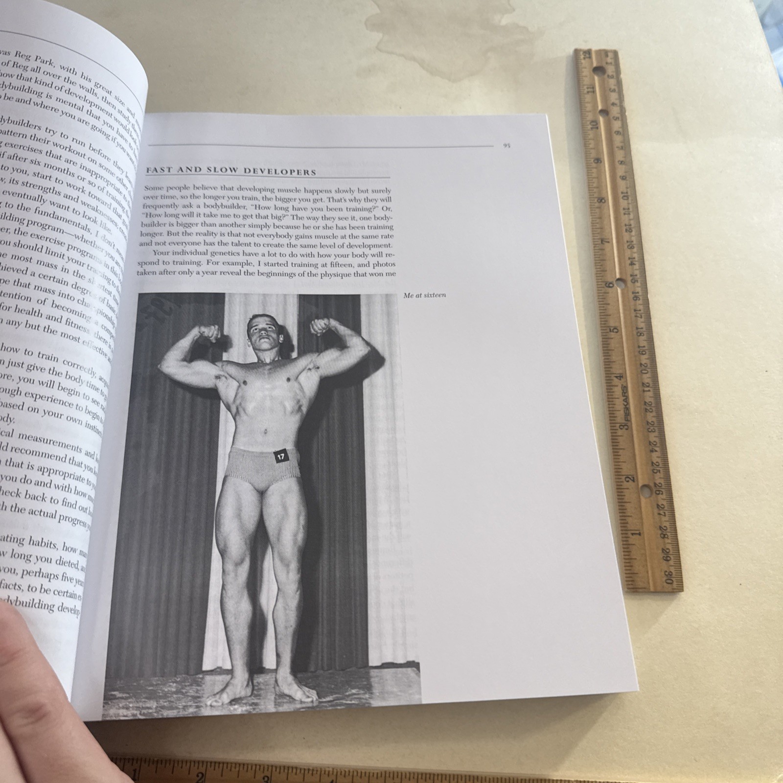 Encyclopedia Modern Bodybuilding Arnold Schwarzenegger weight lifting vintage