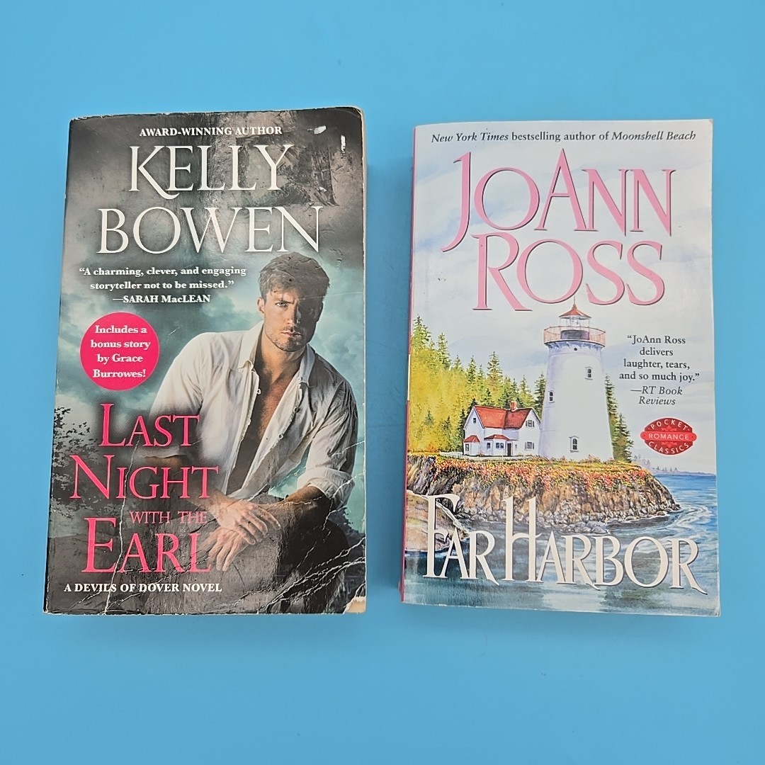 Lot of 11 Romance Paperback Books 2010s Pocket Grand Central Harrington Jeffries
