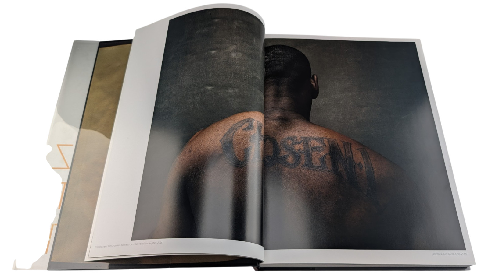 Annie Leibovitz Portraits 2005-2016 Phaidon Hardcover with Clear Jacket