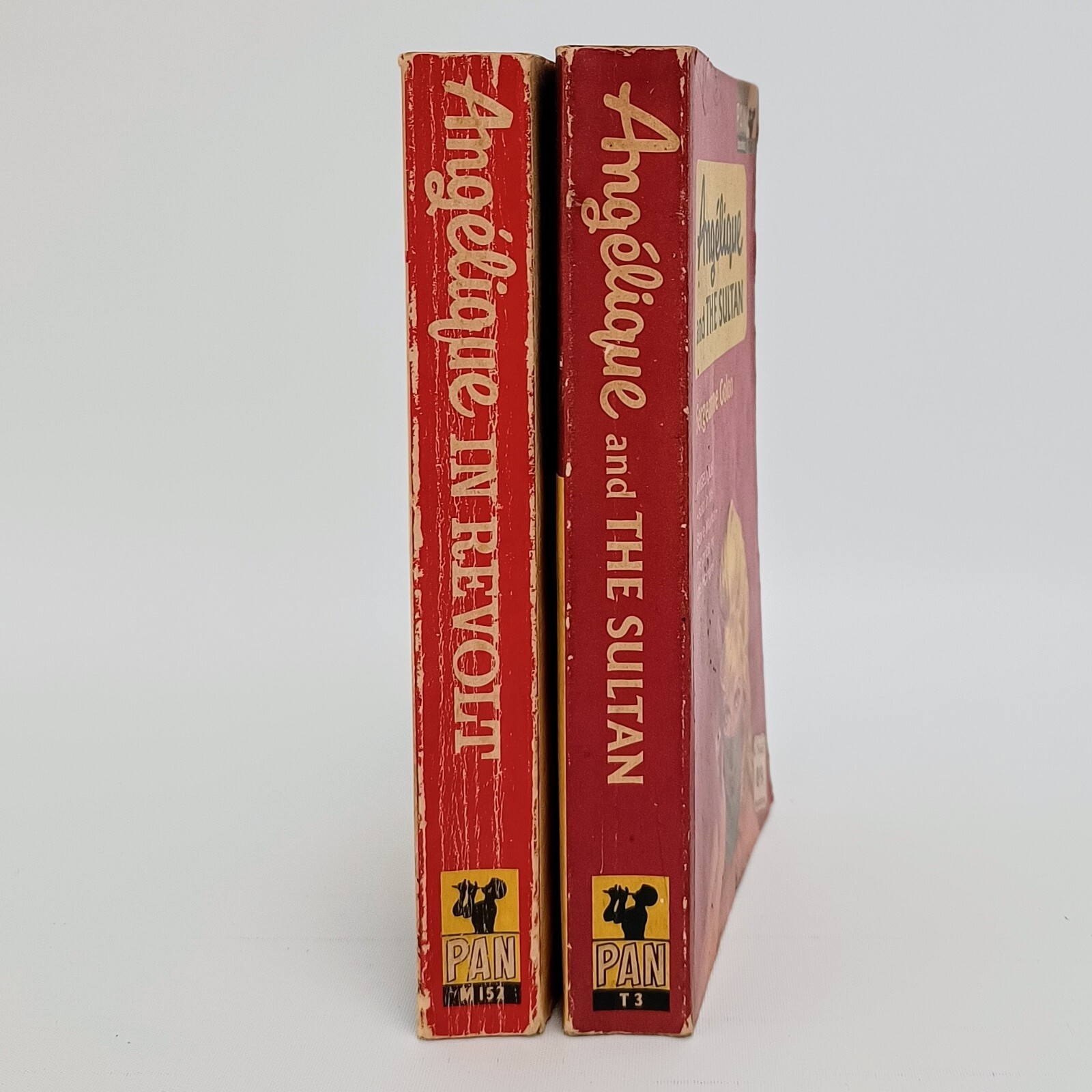 Sergeanne Golon Angelique In Revolt Angelique And The Sultan 2 Pan Paperbacks