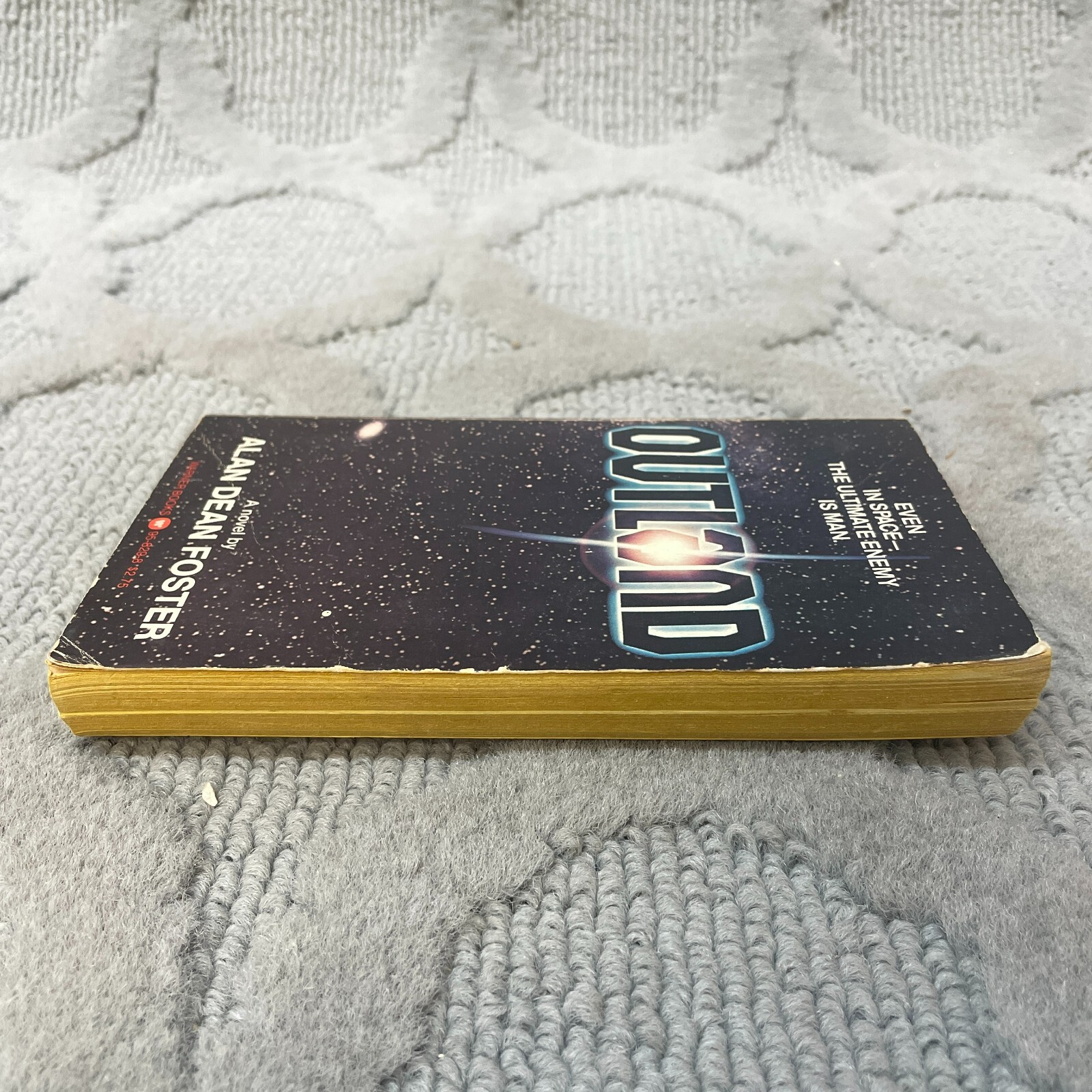 Outland Science Fiction Paperback Book by Alan Dean Foster Warner Books 1981