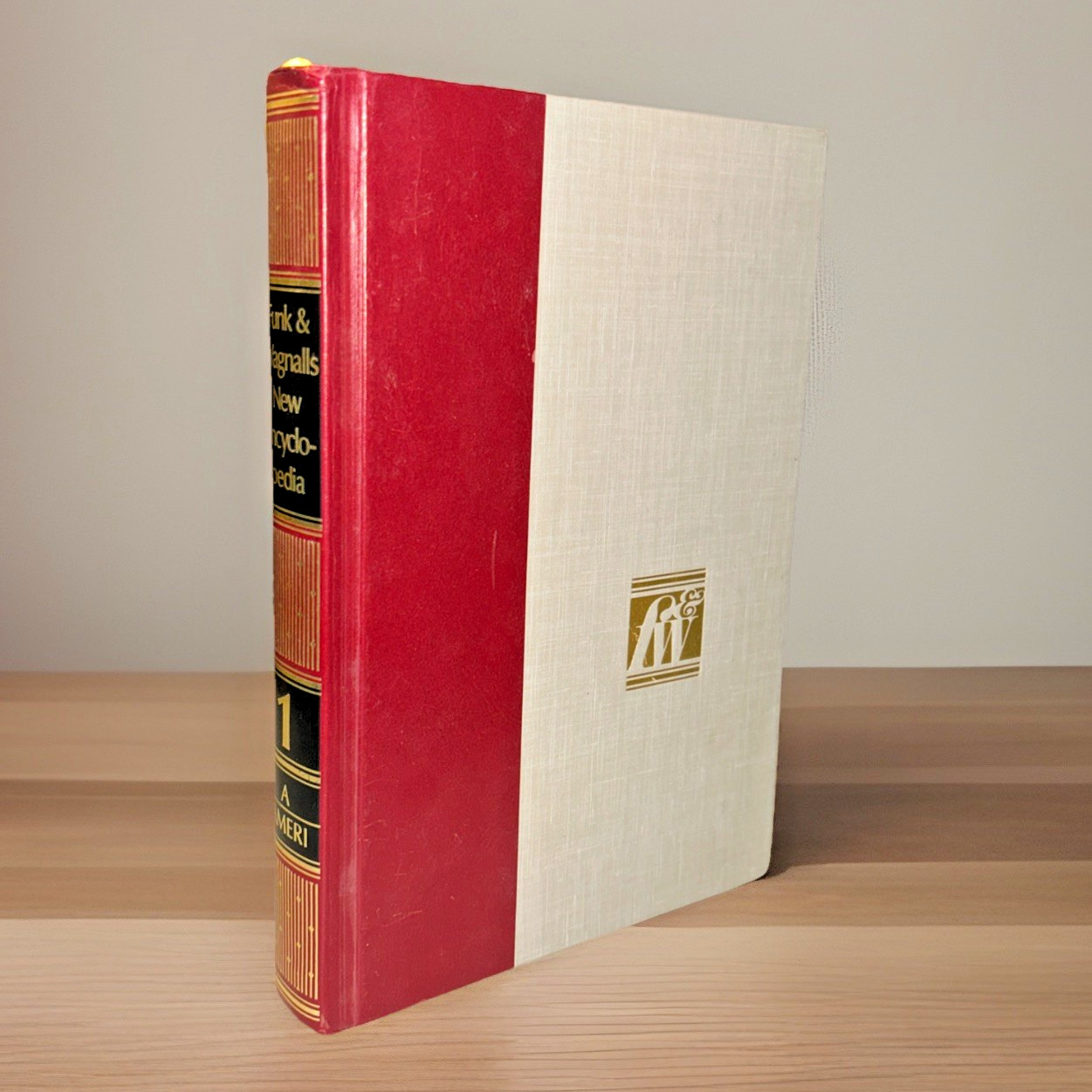 Funk and Wagnalls New Encyclopedia (1986) ~ Volume 1 ~ Hardcover
