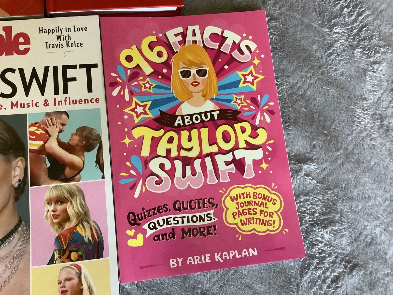 Lot of 12 Taylor Swift Magazines & Books – People, Media Digest, Taylor Verse