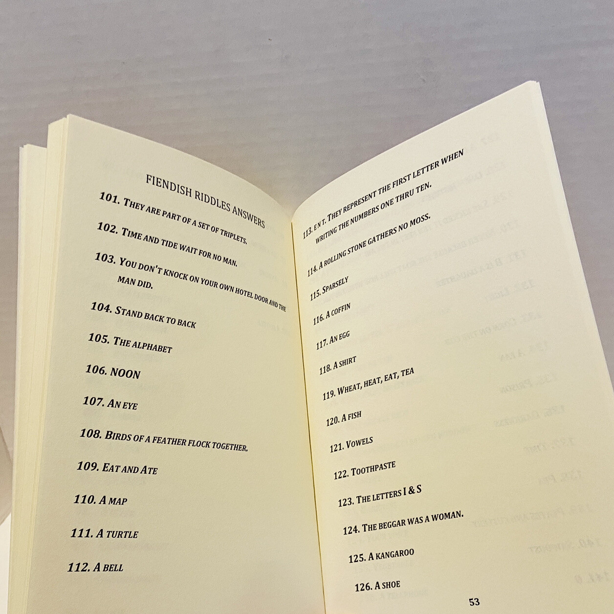 Difficult Riddles For Smart Kids: 300 Difficult Riddles And Brain Teasers Book