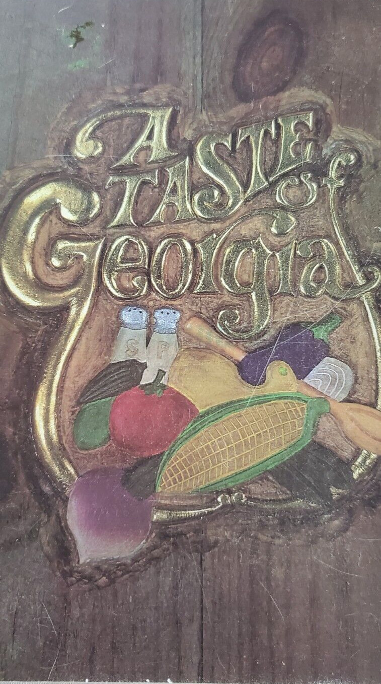 Vintage Cookbook A TASTE OF GEORGIA Southern Living Edition 1990 592 Pages YUM