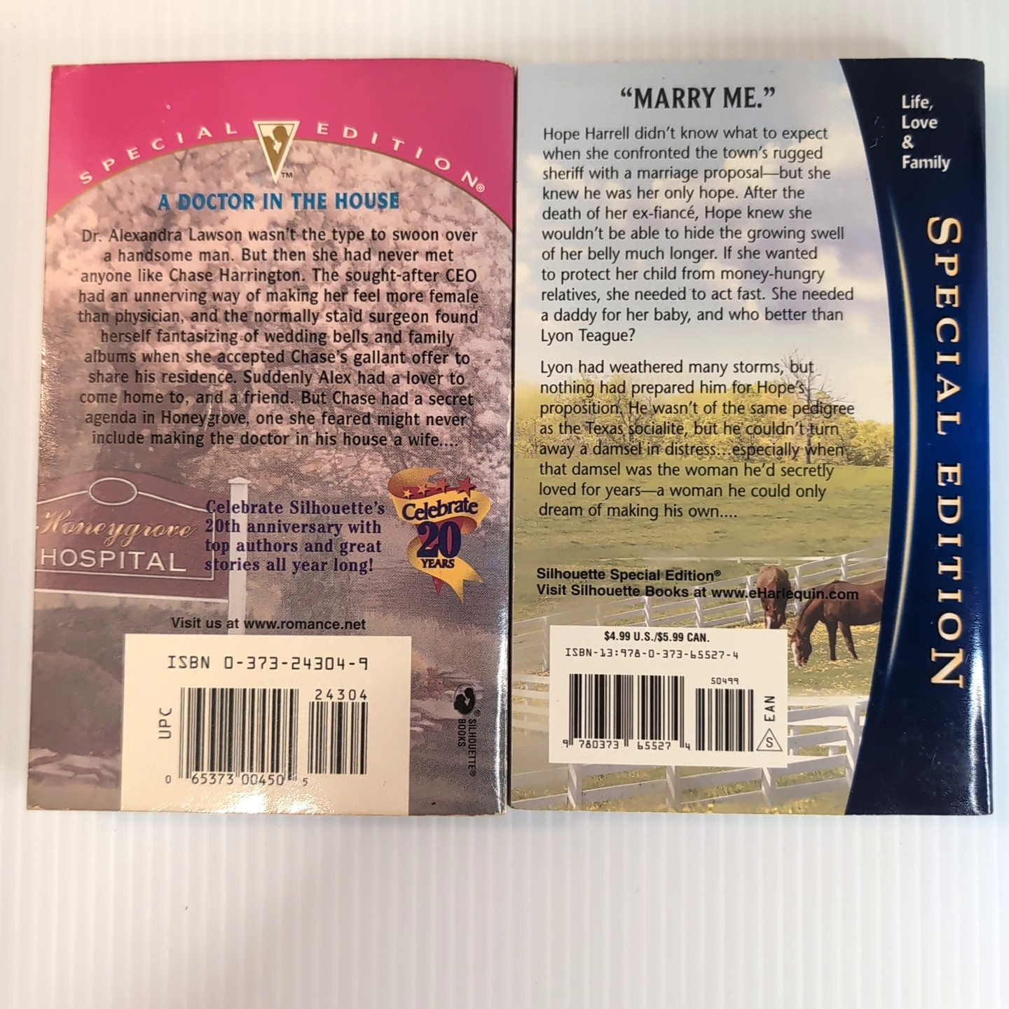Contemporary Romance Paperback Book Graham Rimmer Flynn Mallery Jackson 15x