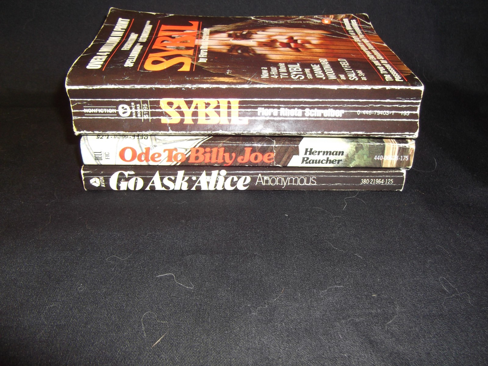 3 PB’s, Ode To Billy Joe- Herman Raucher, Sybil – Flora Schreiber, Go Ask Alice