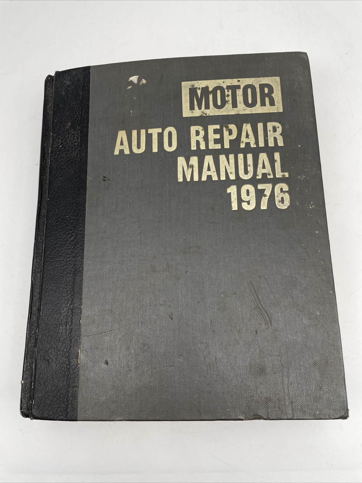 Motor Auto Repair Manual 1976 39th Edition First Printing Hardcover w/thumb-tabs