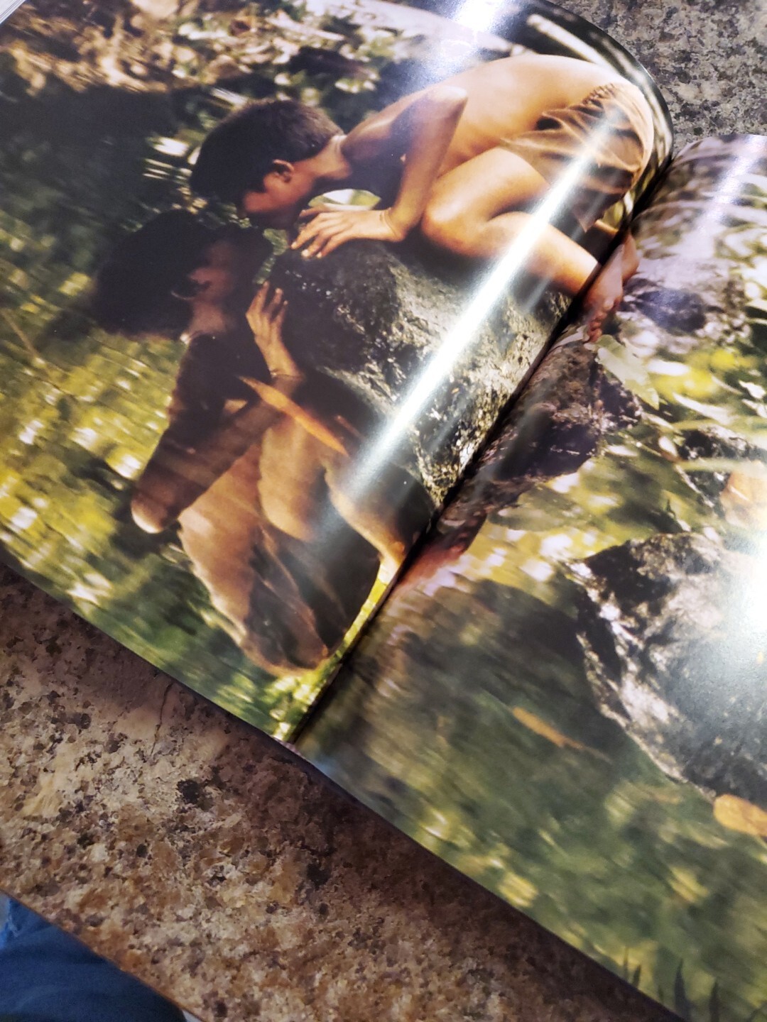 Nat Geo Simply Beautiful Photographs Hard Cover Coffee Table Waiting Room Book