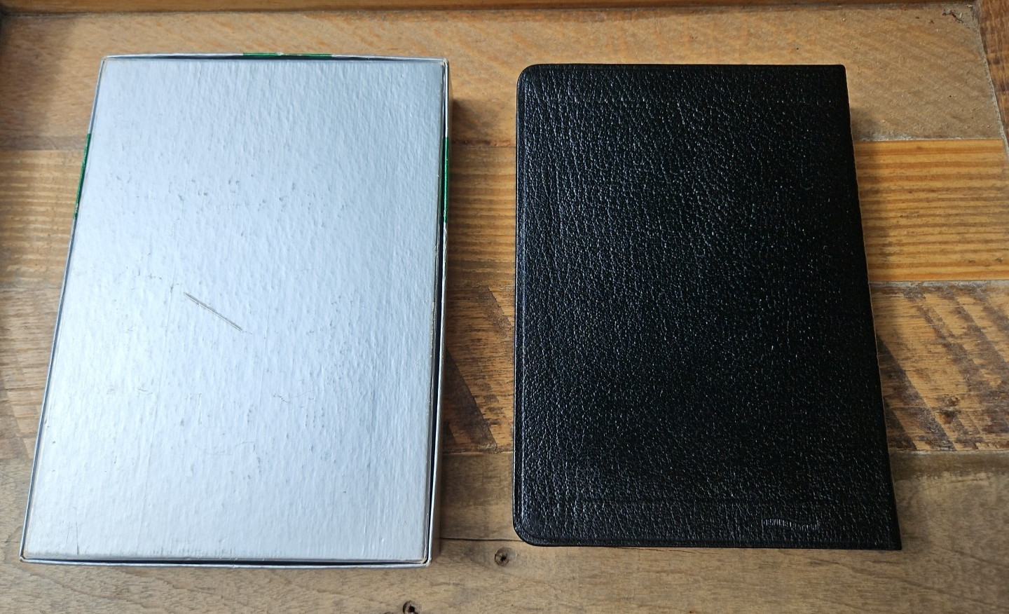 RARE Boxed KJV World Gift Bible Red Letter Black Genuine Leather World VG!