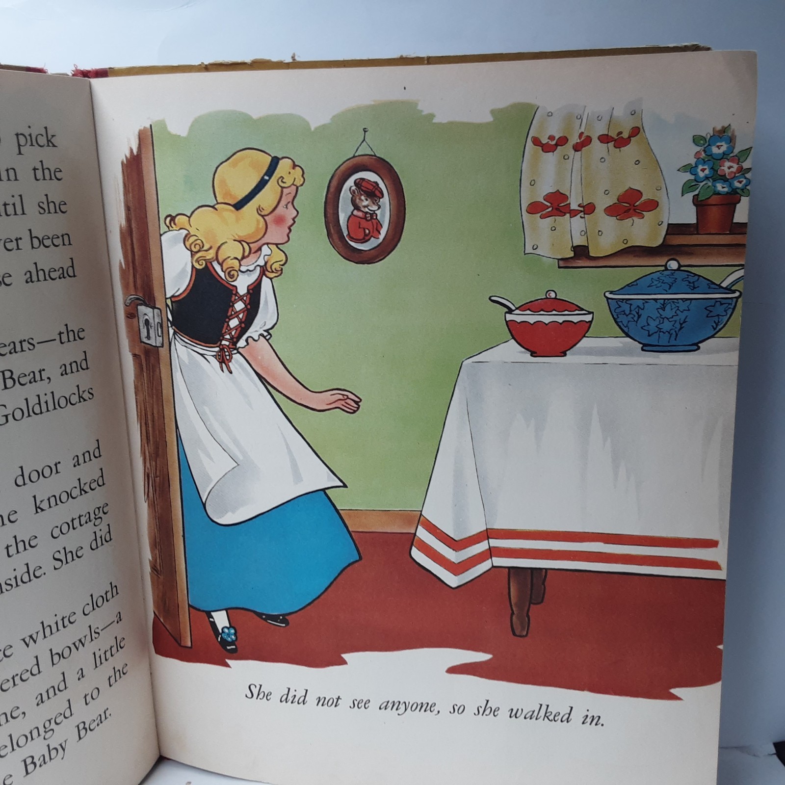 Vintage THREE FAMOUS STORIES Three Little Kittens Three Bears Three Pigs 1941