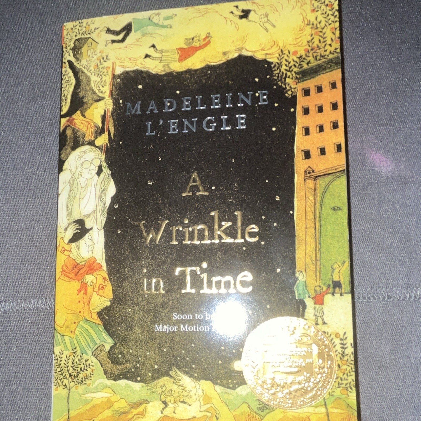 Madeleine L’Engle A Wrinkle in Time (Time Quintet) PB 2007 Square Fish Movie