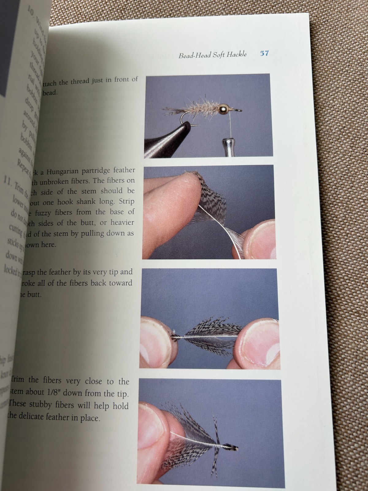 The ORVIS Fly-Tying Manual – „How To Tie Six Popular Patterns“- 7″x10″ 108 Pages
