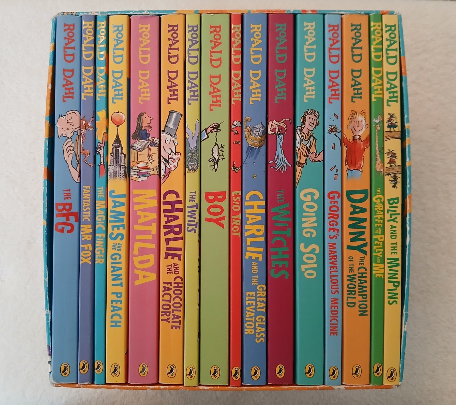 Roald Dahl Collection 16 Books Box Set – VG Books in GOOD Box