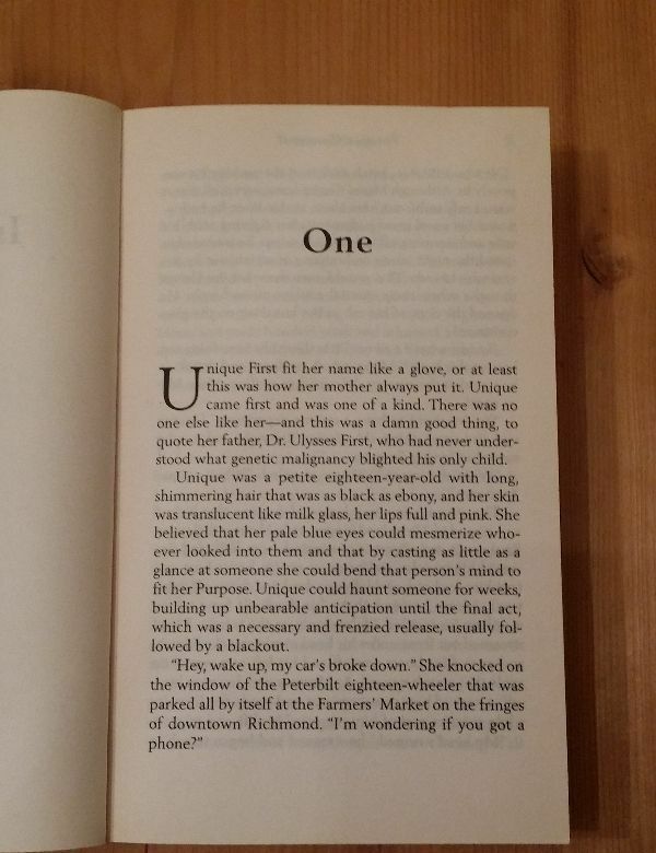 Isle of Dogs Patricia Cornwell Time Warner Paperbacks 2002 532 Pages