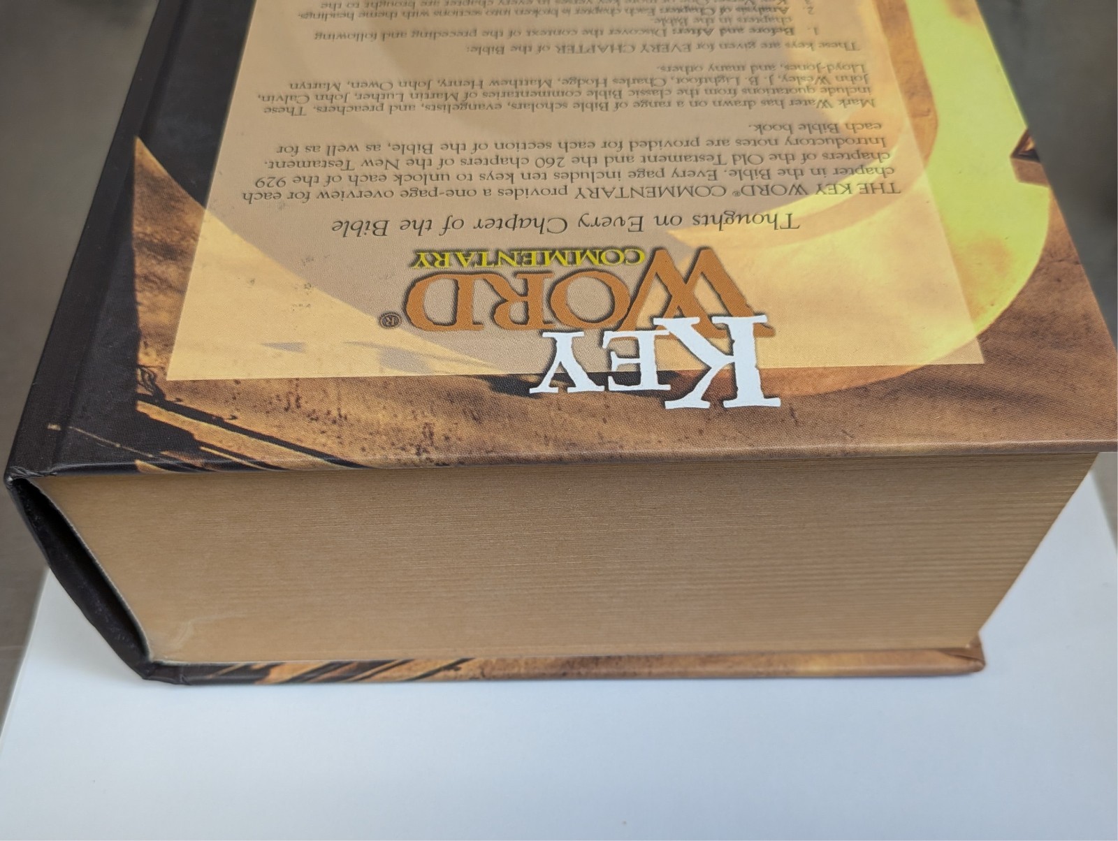 Key Word Commentary : Thoughts on Every Chapter of the Bible by Mark Water