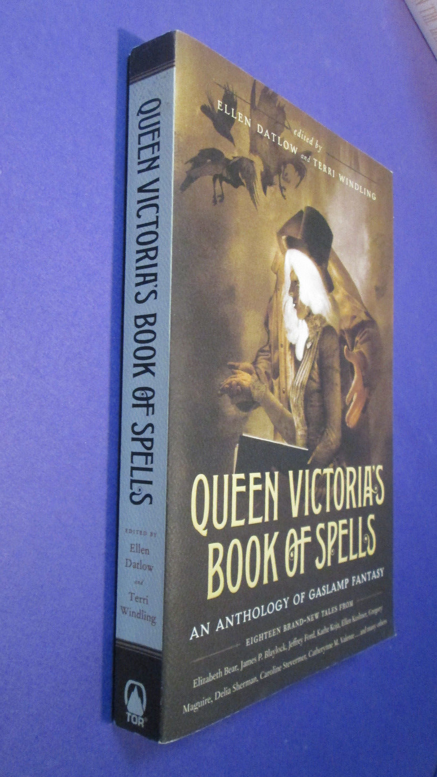 Queen Victoria’s Book Of Spells (An Anthology Of Gaslamp Fantasy) STEAMPUNK PB