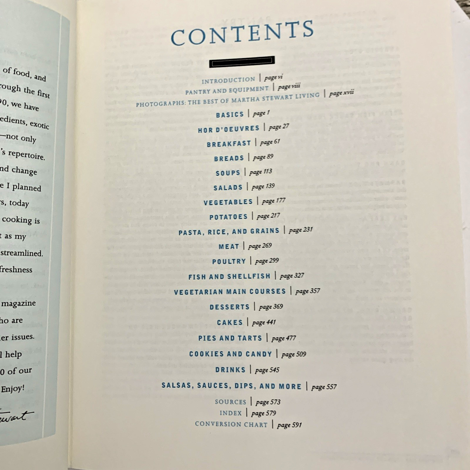 The Martha Stewart Living Cookbook 2000 Hardcover w/ Dust Jacket 592 Pages