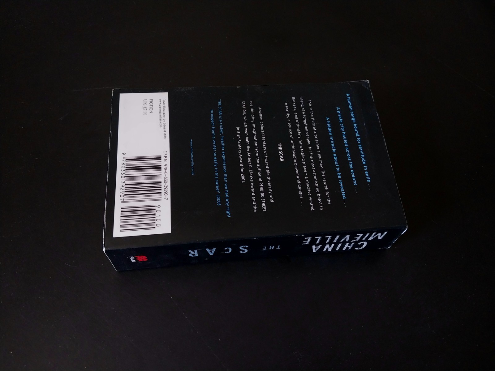 China Miéville – The Scar – UK Pan Books