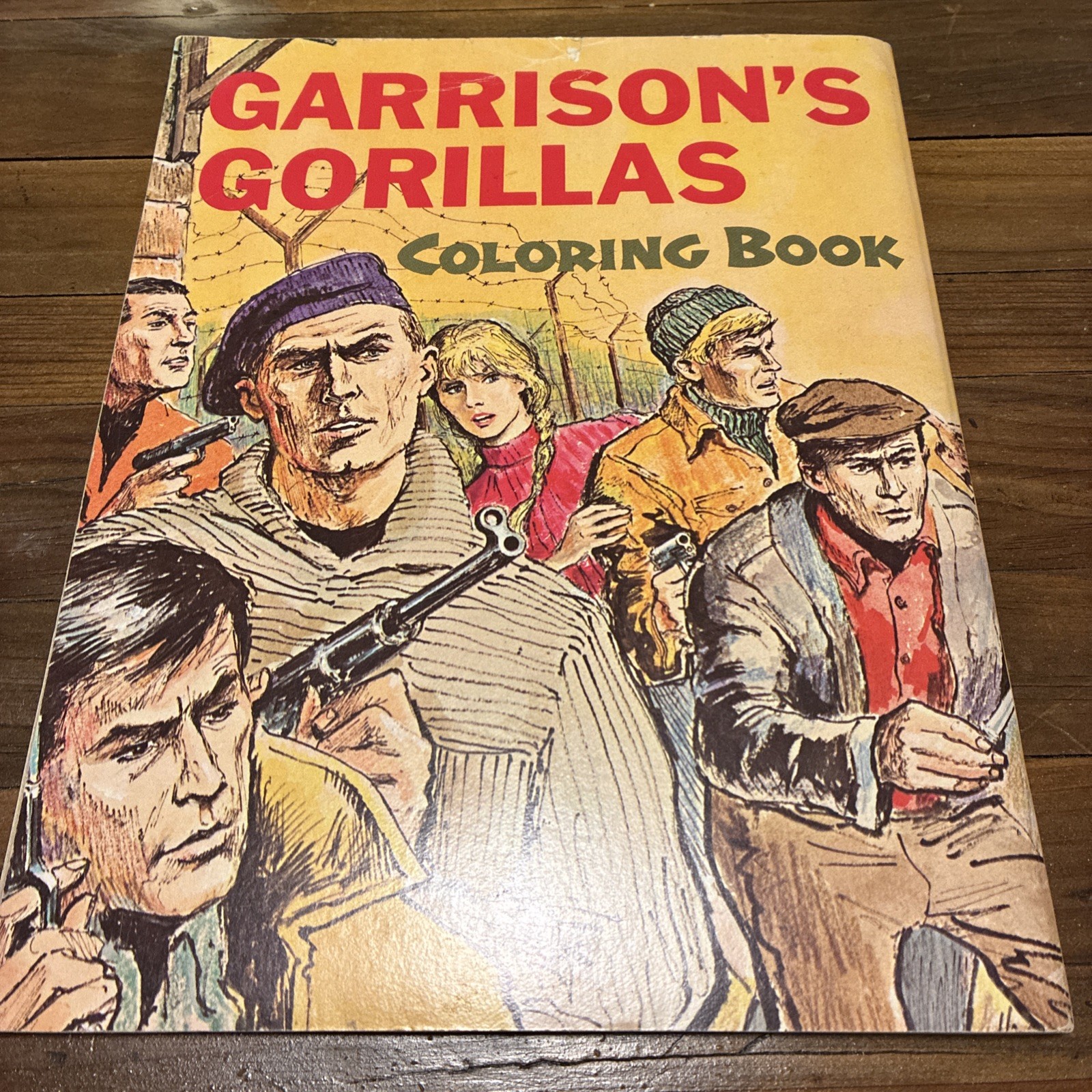 Garrison’s Gorillas Coloring Book 1968 Based On WWII TV Show UNUSED 🔥 🇺🇸