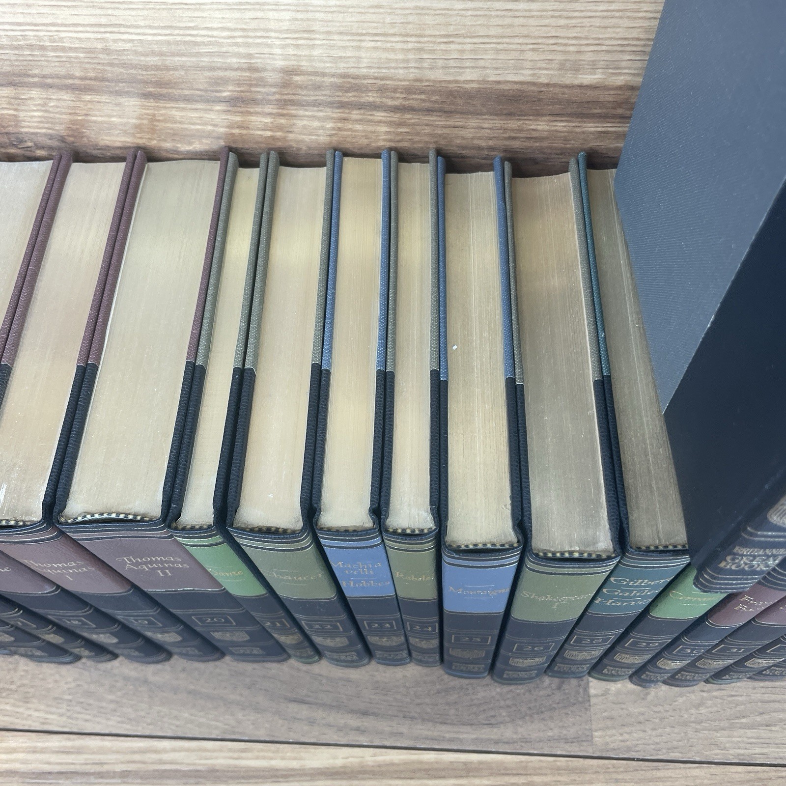 GREAT BOOKS OF THE WESTERN WORLD Britannica-1952, 1986 Printing. Vols- YOU PICK