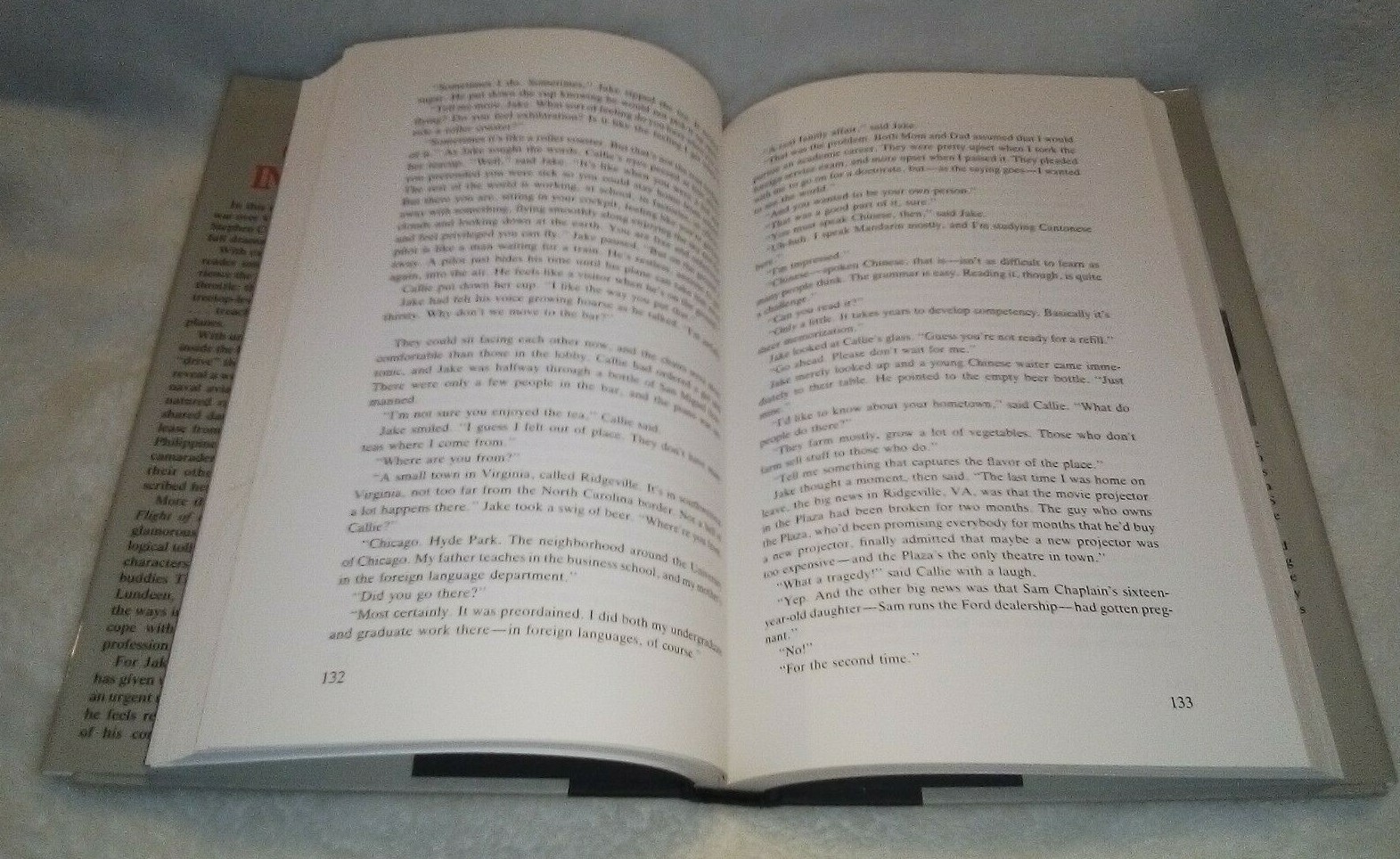 Flight of the Intruder by Stephen Coonts Vtg 1986 HC Naval Institute Press