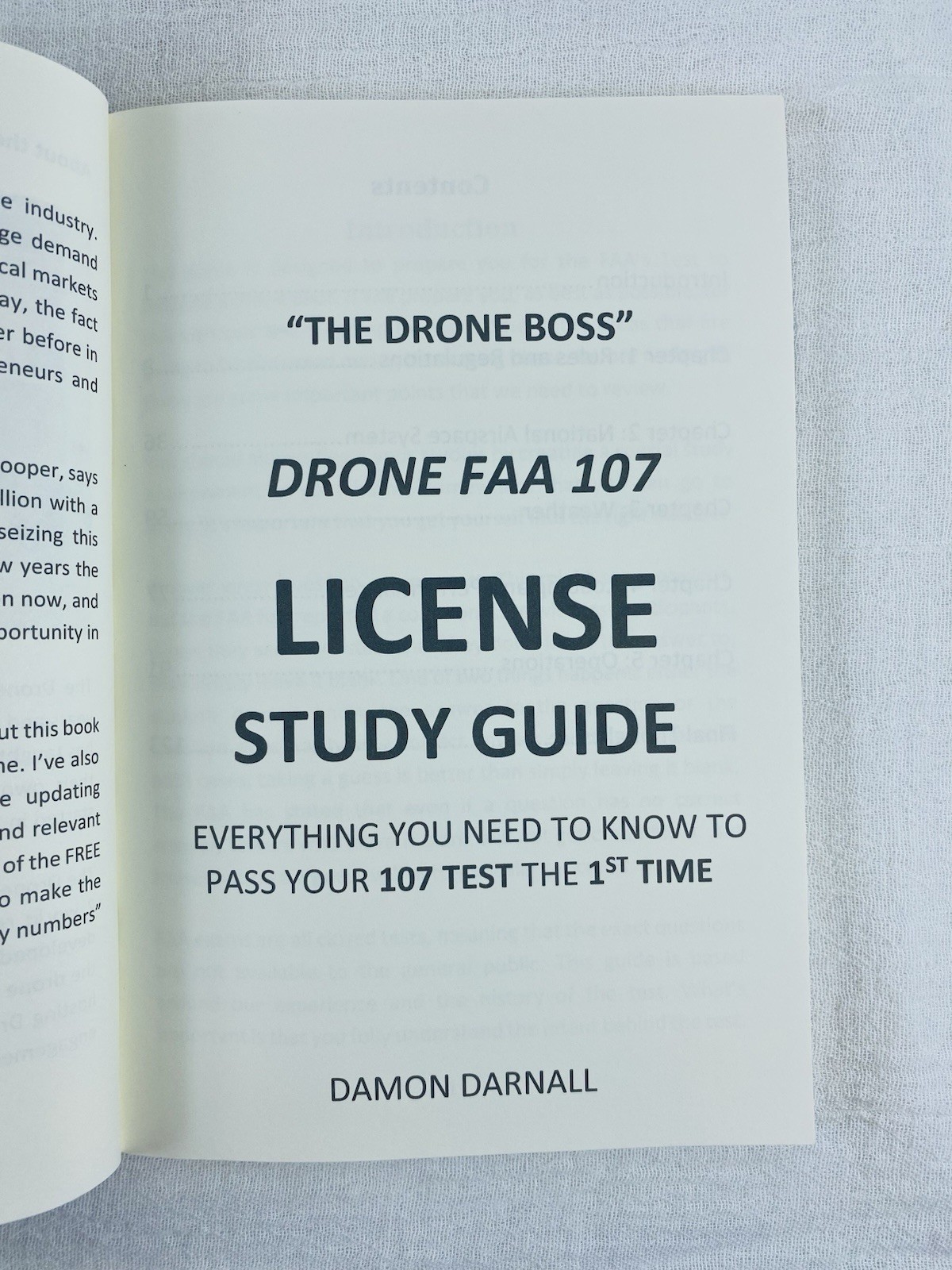 Drone FAA 107 License Study Guide Damon Darnall ISBN 9781720076094 125 Pages