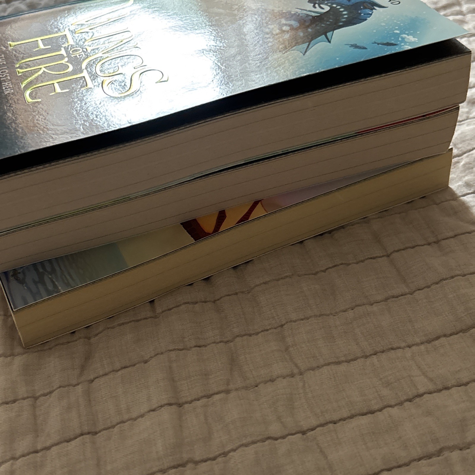 Lot of 3 Wings of Fire Books Tui T. Sutherland Mixed HC/PB Books 1-3