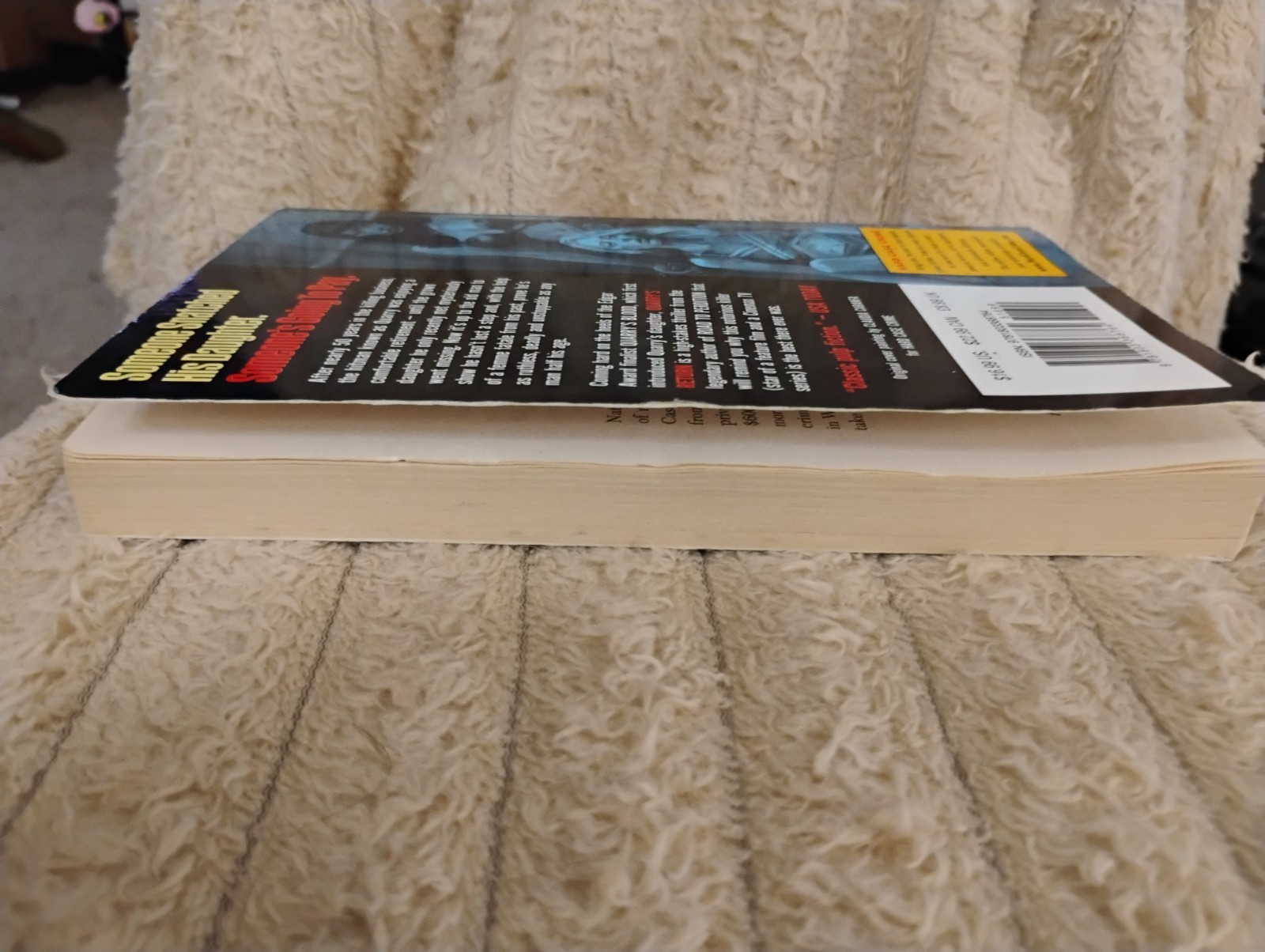 Quarry’s Return by Max Allan Collins – Hard Case Crime Paperback
