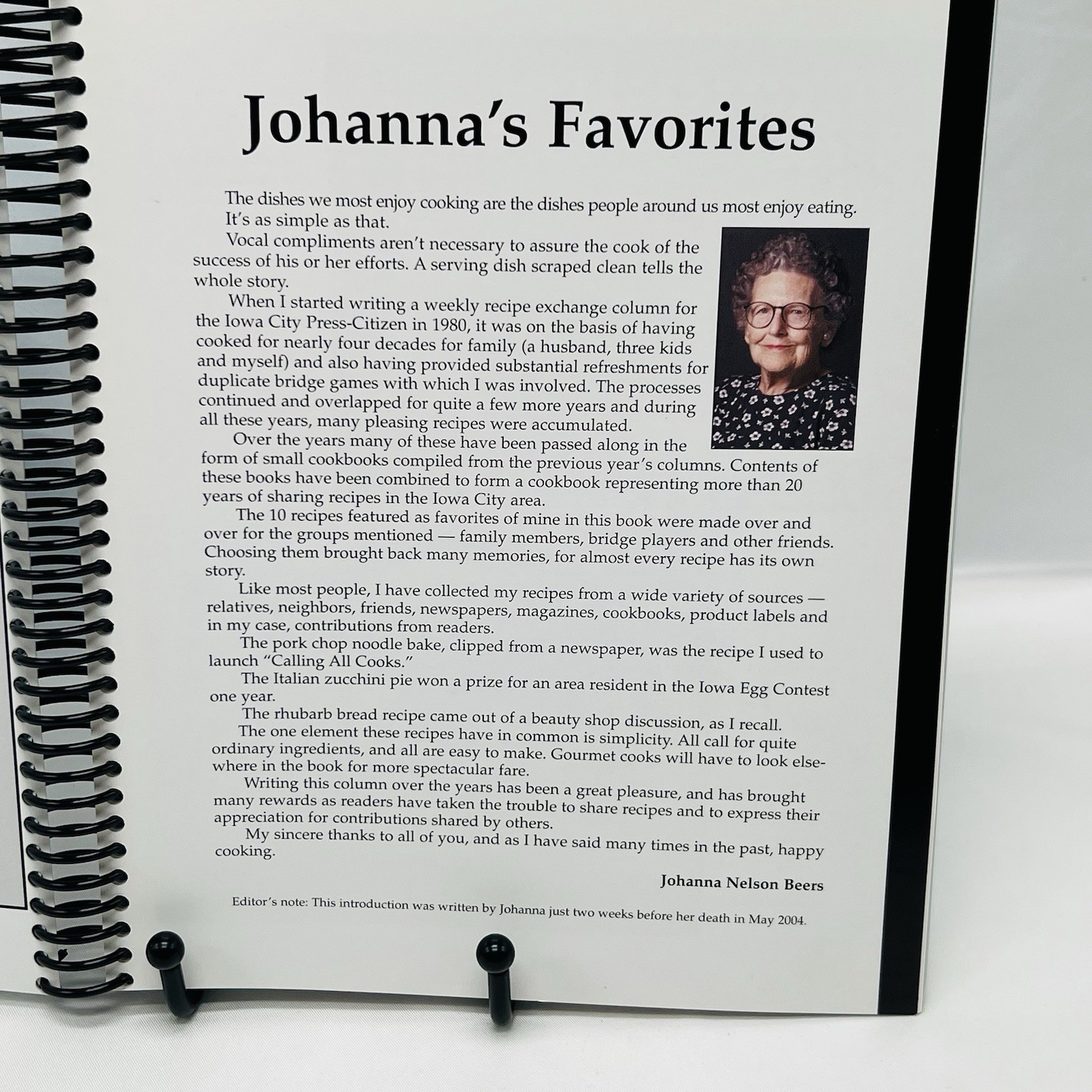 The Best of Calling All Cooks Cookbook 2004 Johanna Beers Iowa City 174 Pages