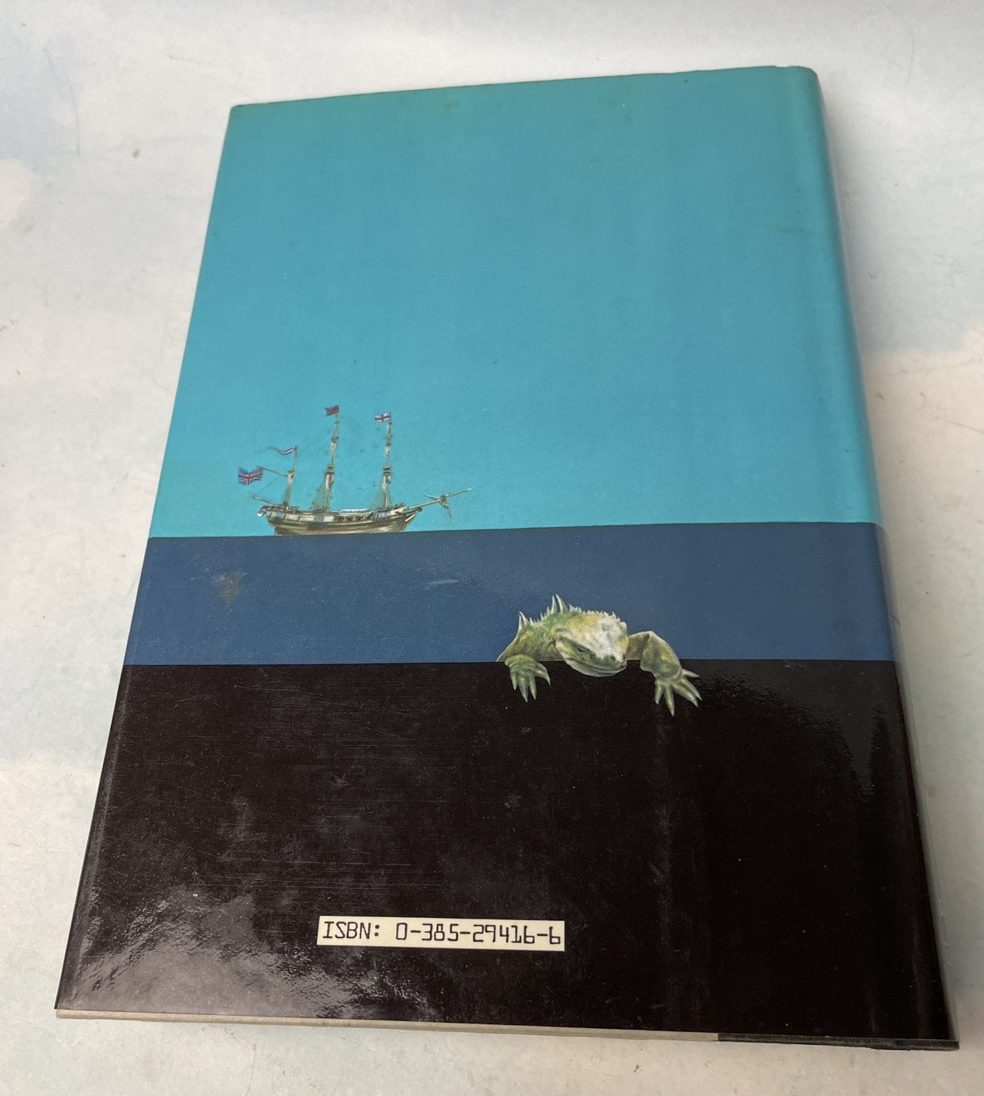 GALAPAGOS, A Novel by Kurt Vonnegut First Edition, 1985 Hardcover Dust Jacket