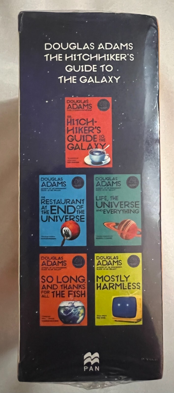 The Complete Hitchhiker’s Guide to the Galaxy Boxset Douglas Adams NEW Paperback