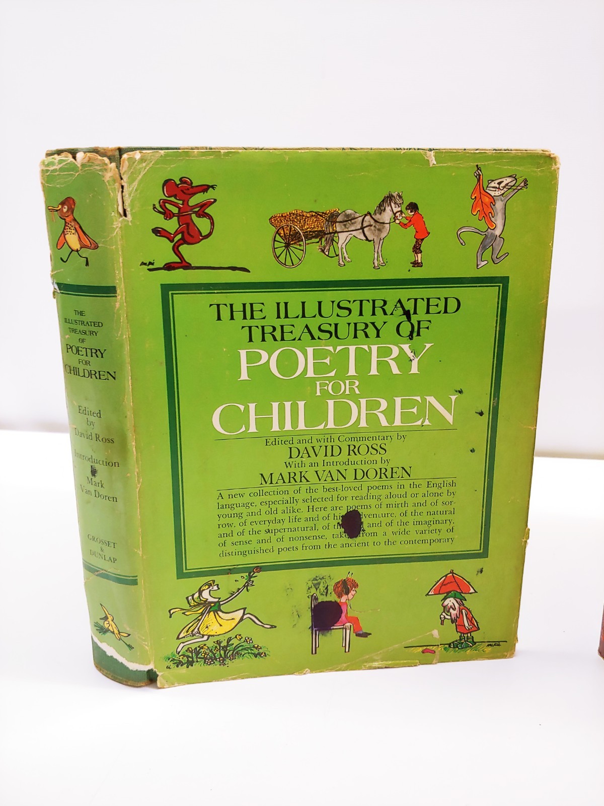 2x Poetry Books For Children HCDJ, Oxford Book & Illustrated Treasury – AS SHOWN