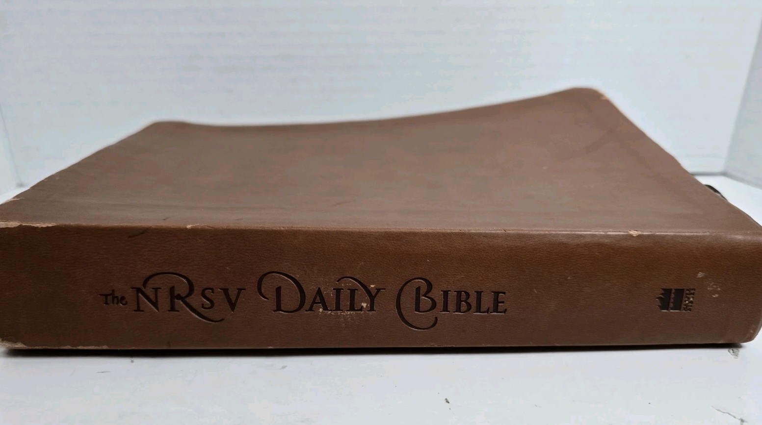The NRSV Daily Bible: Read Meditate & Pray Through The Entire Bible 2012 1st Ed.