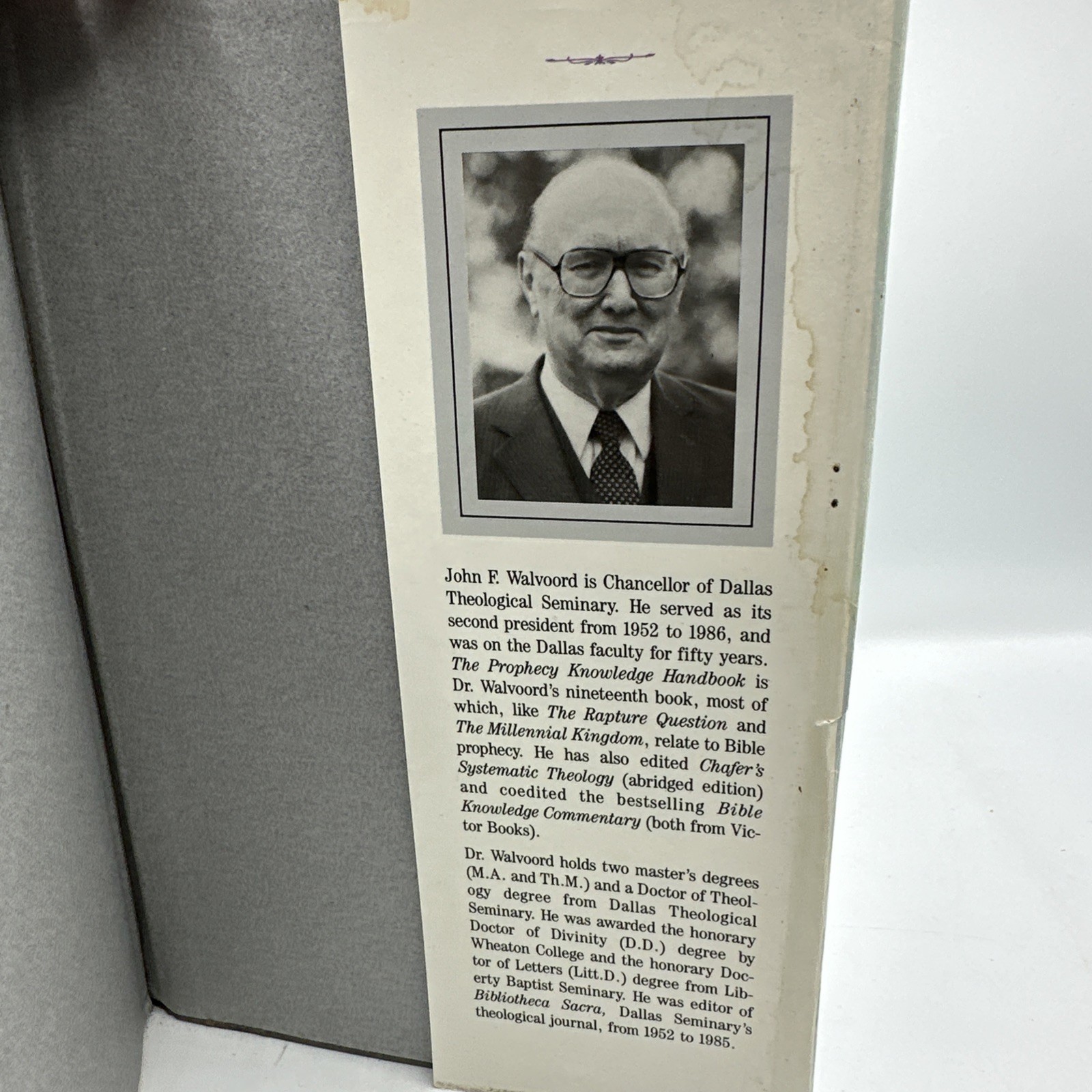 The Prophecy Knowledge Handbook: All the Prophecies of Scripture Explained 1984