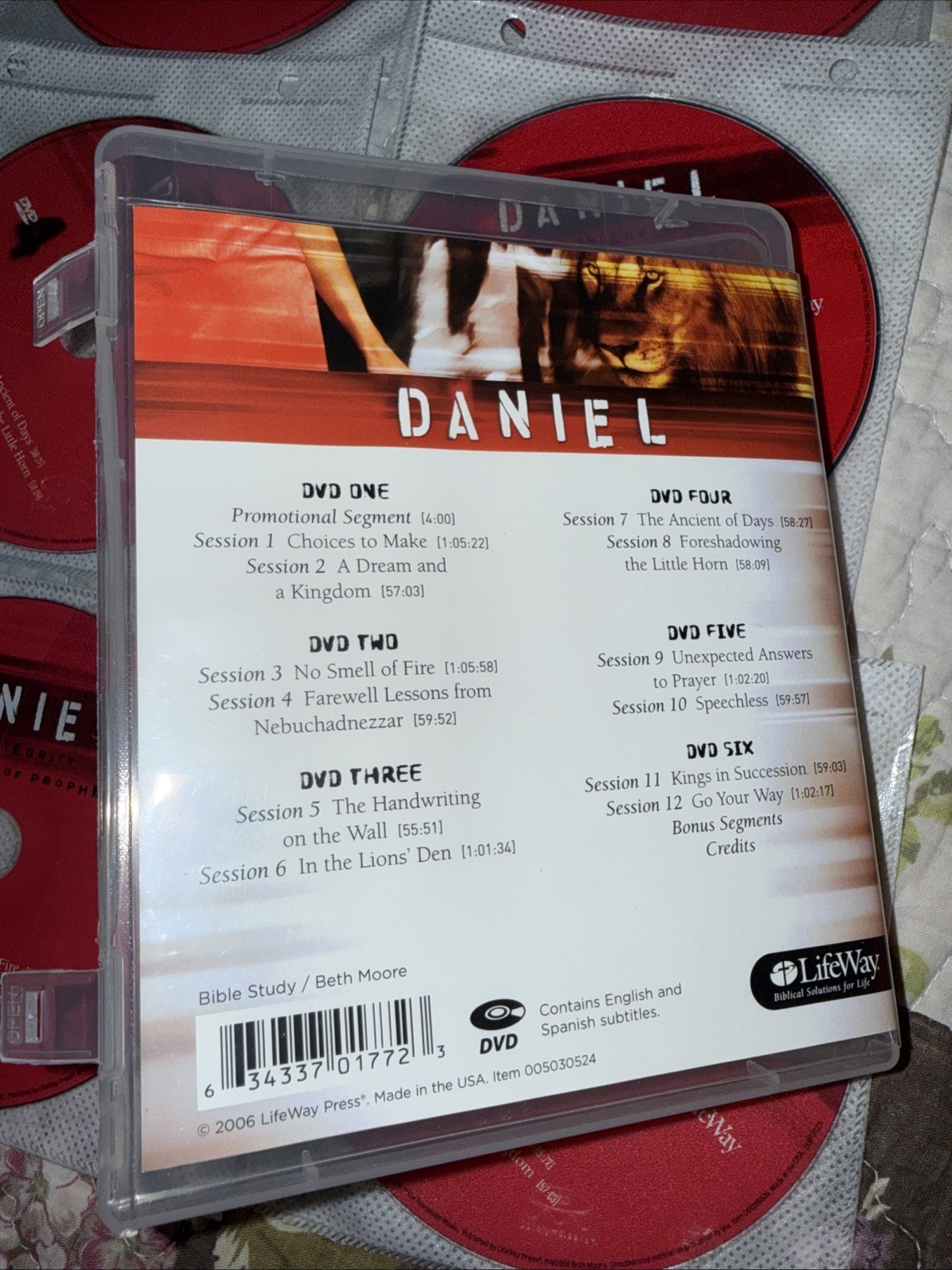 💗 Beth Moore DVD Bible Study Kit on Daniel DVDs 1 Leader Guide