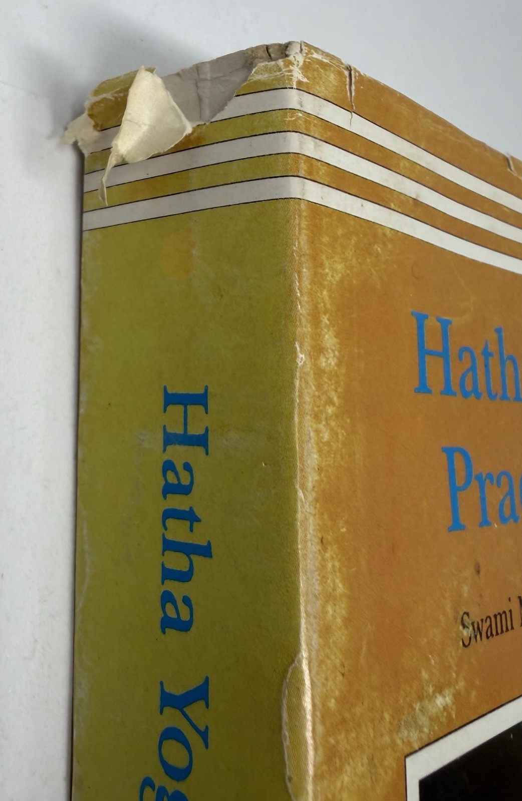 Hatha Yoga Pradipika by Swami Muktibodhananda Book Light On Hatha Yoga Vintage