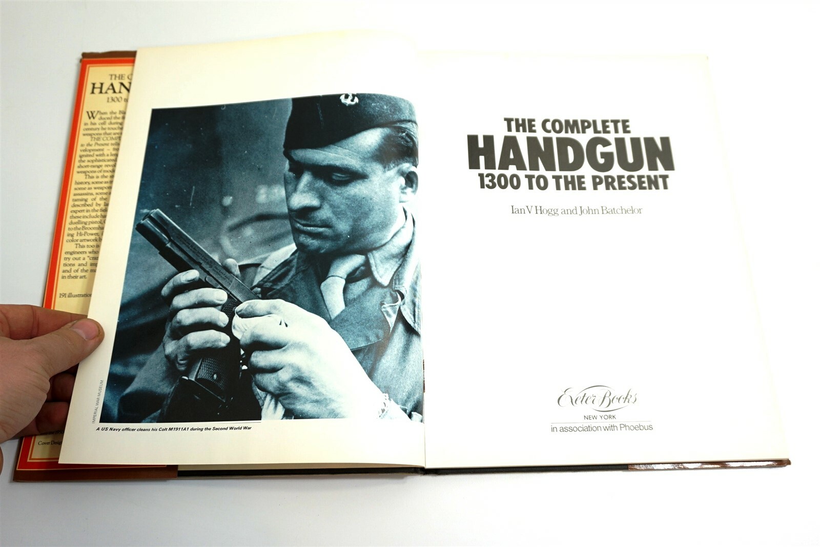The Complete HANDGUN 1300 to the Present Hardback Book by Ian V Hogg 1979