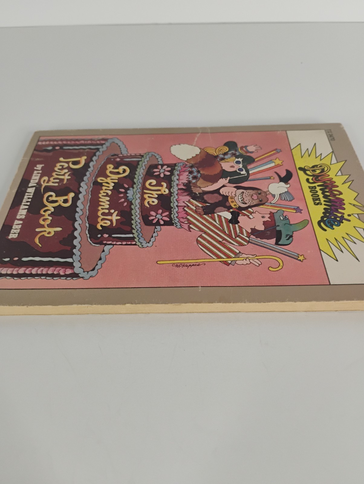 The Dynamite Party Book by Linda Williams Aber Scholastic 1978 Kids VTG Recipes