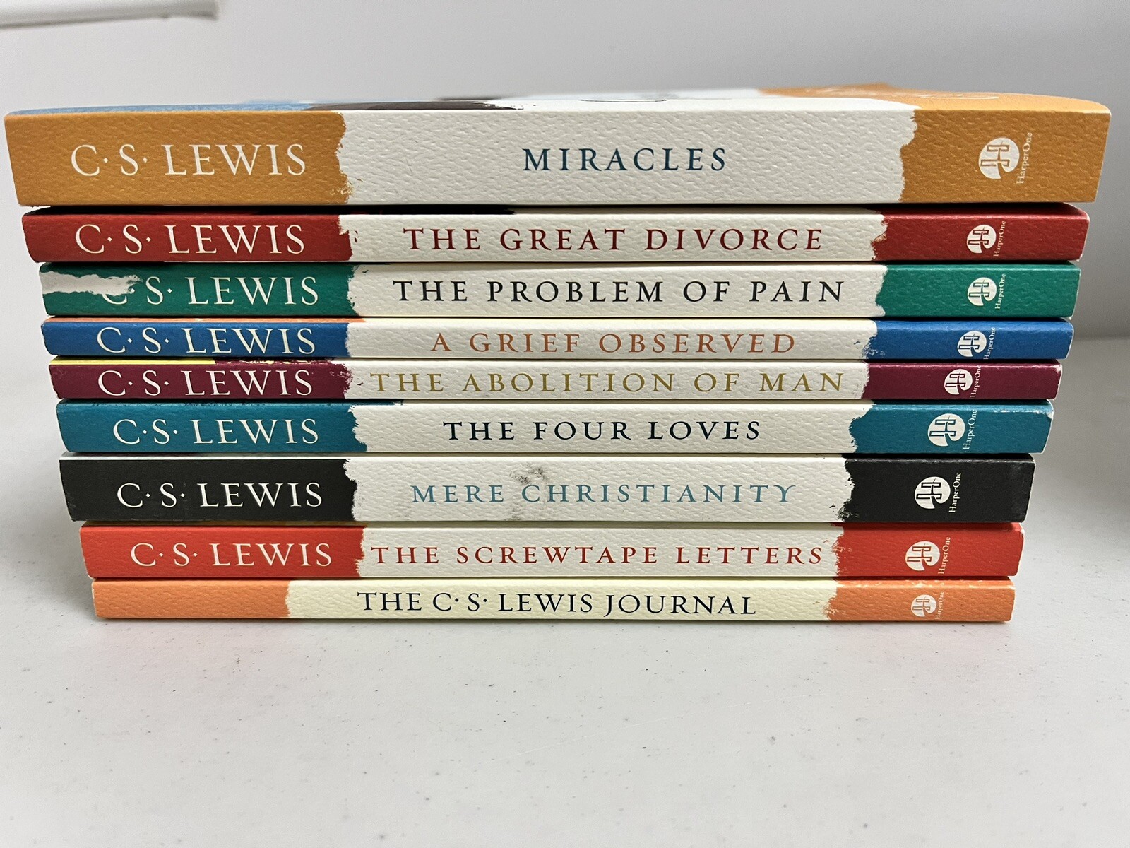 The C. S. Lewis Signature Classics Set- 8 books &journal Like new!