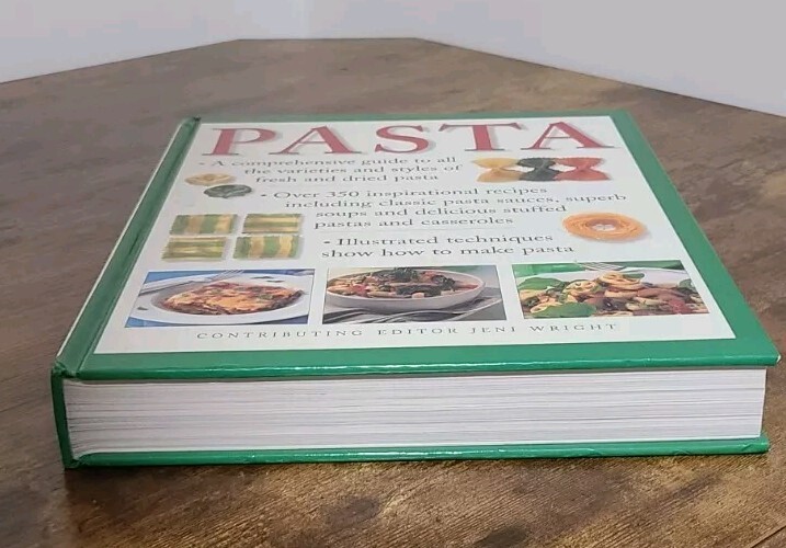 „PASTA“ Cookbook 512 Pages Of Illustrations & Recipes