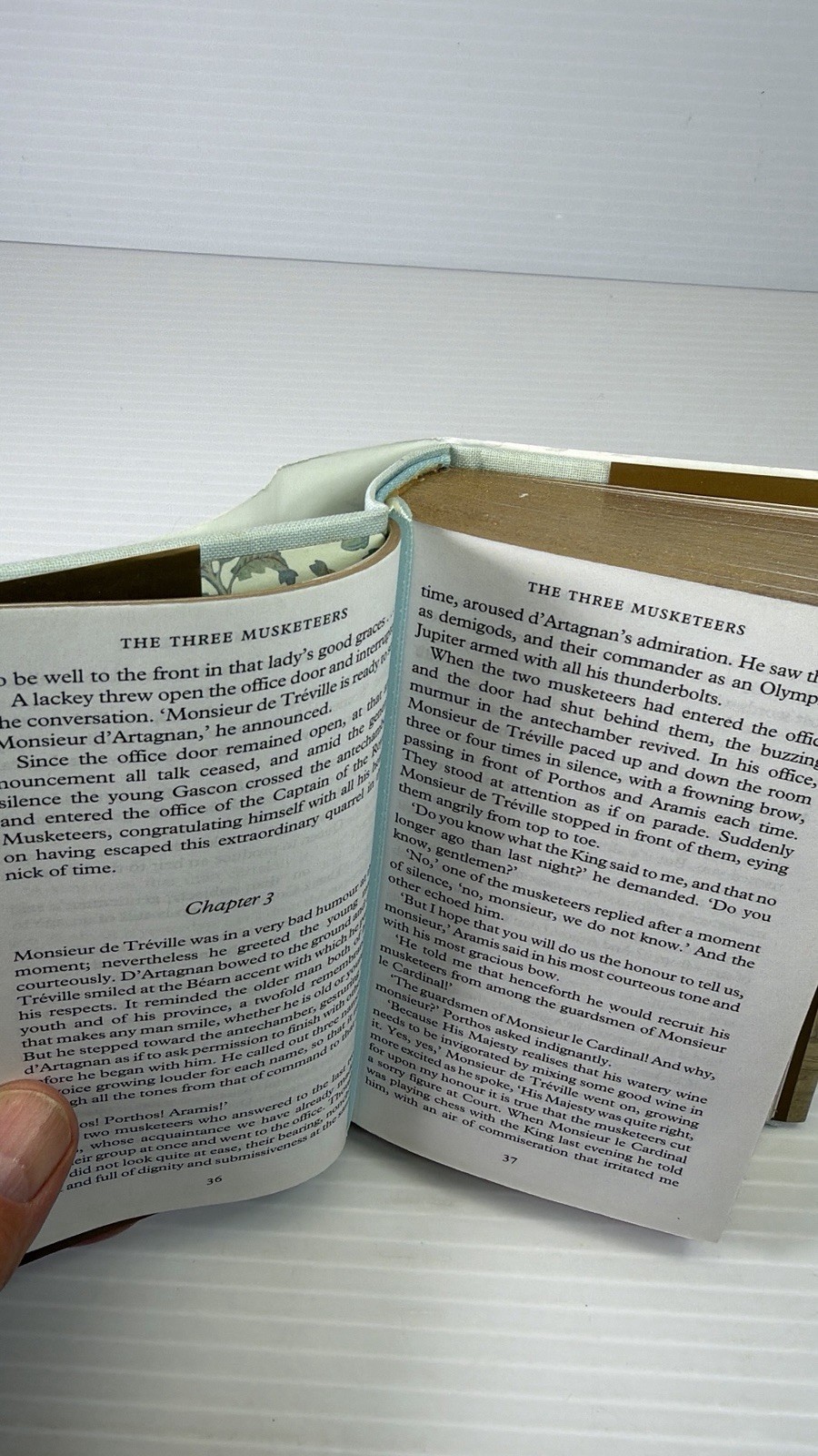 Three Musketeers by Alexandre Dumas Macmillan Collector’s Library Ed HCDJ NICE!