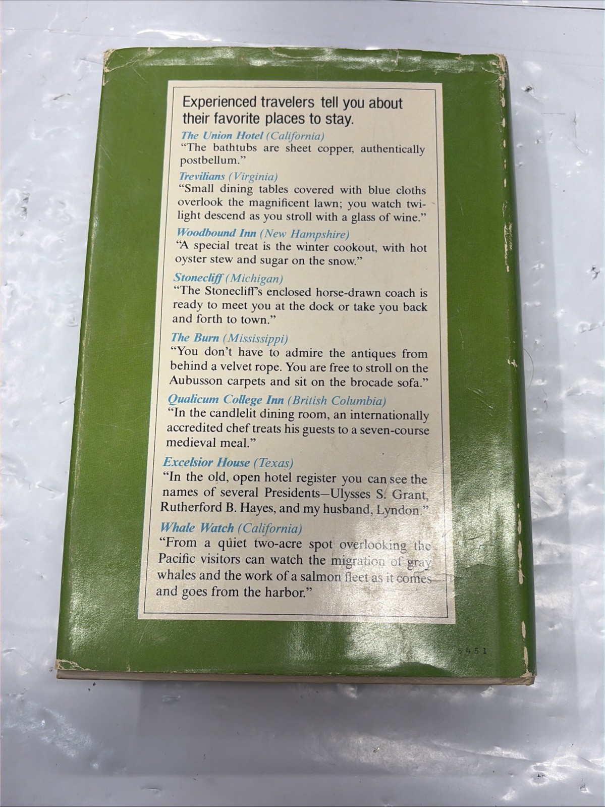 America’s Wonderful Little Hotels and Inns Hardcover Barbara Crossette 1980 DJ