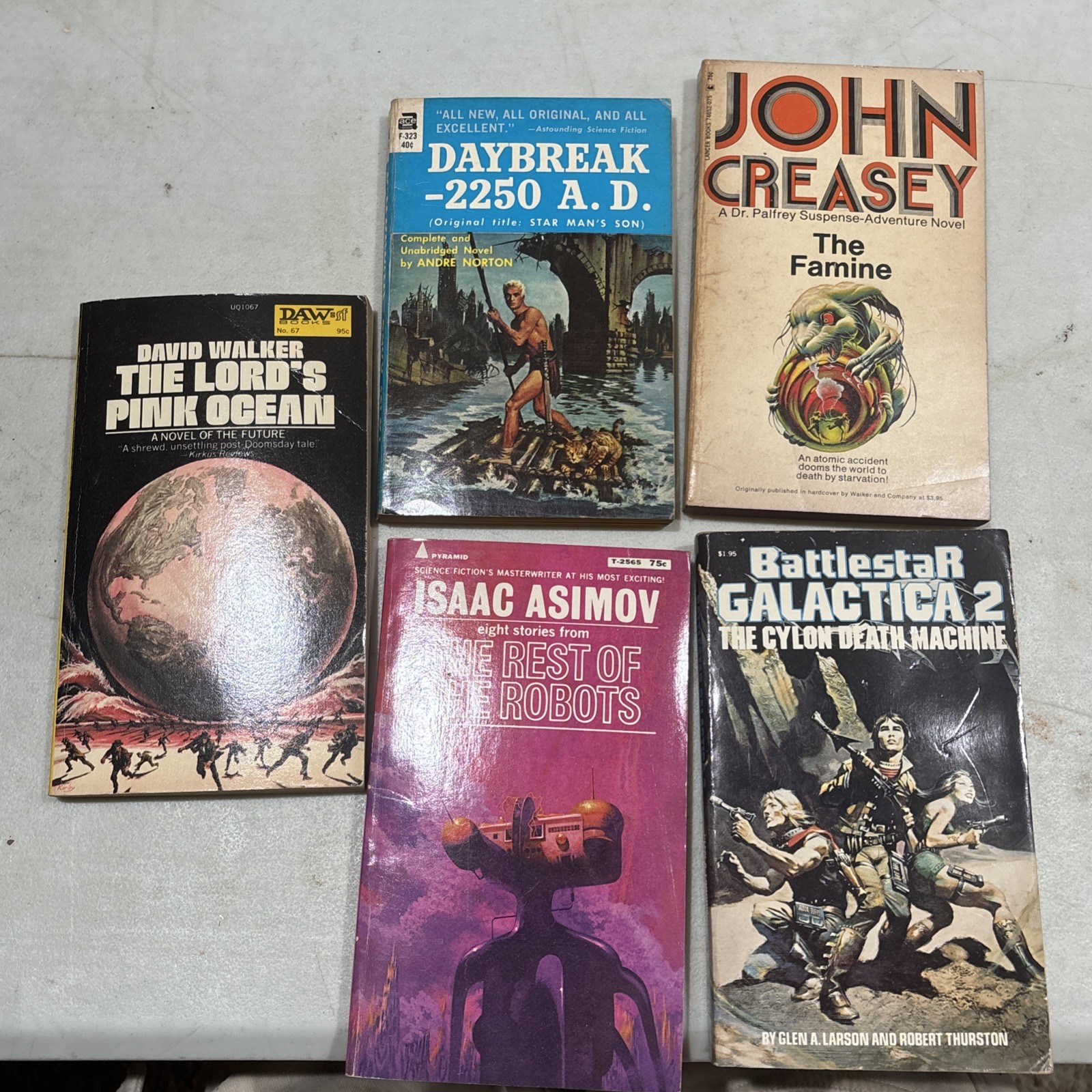 Lot of 21 Vintage Sci-Fi Paperbacks 1970s Space Fantasy Books Star Trek Book Lot