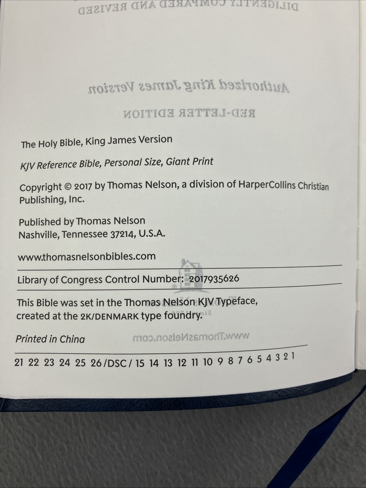 KJV Reference Bible Thomas Nelson Giant Print Red Letter Navy Leathersoft