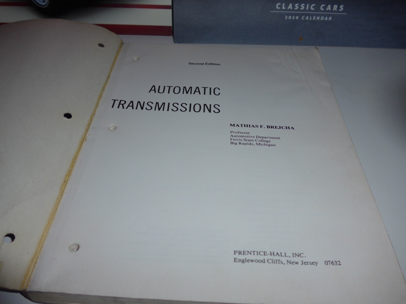 Automatic transmissions by Mathias F Brejcha 402 pages printed in USA