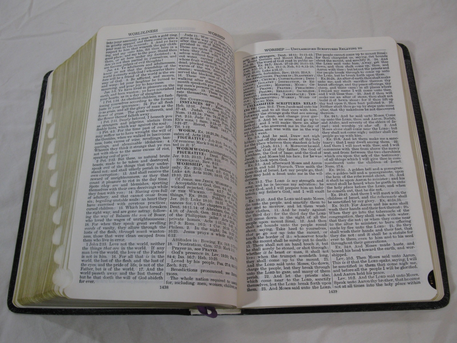 Naves Topical Bible 1962 Digest Of Holy Scriptures Thumb Indexed Vintage