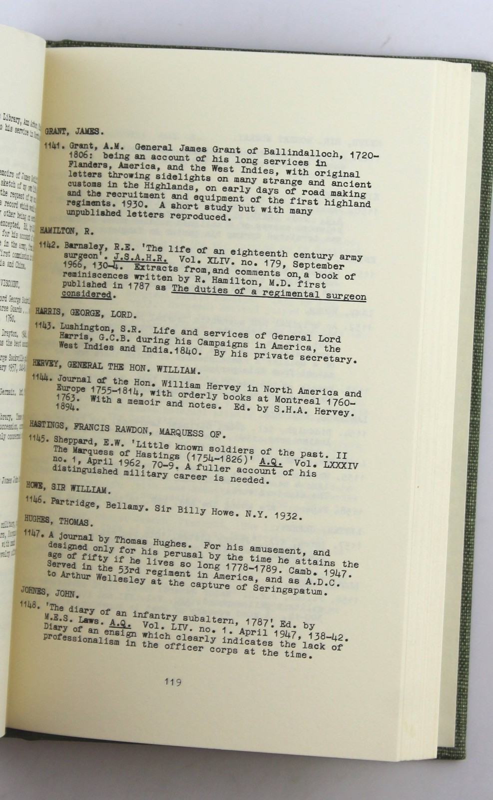 An Annotated Bibliography of the British Army: 1660-1914. – A. P. C. Bruce Garla