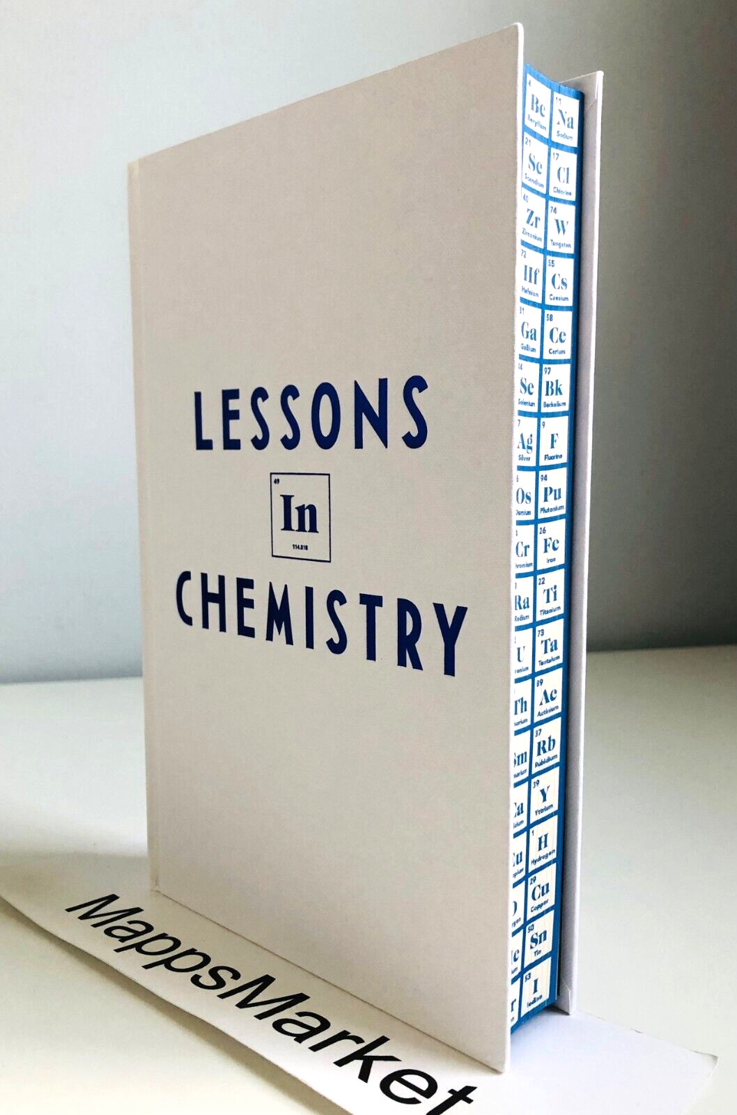 SIGNED Lessons in Chemistry by Bonnie Garmus WATERSTONES HC 1/2 ~STENCILED EDGE
