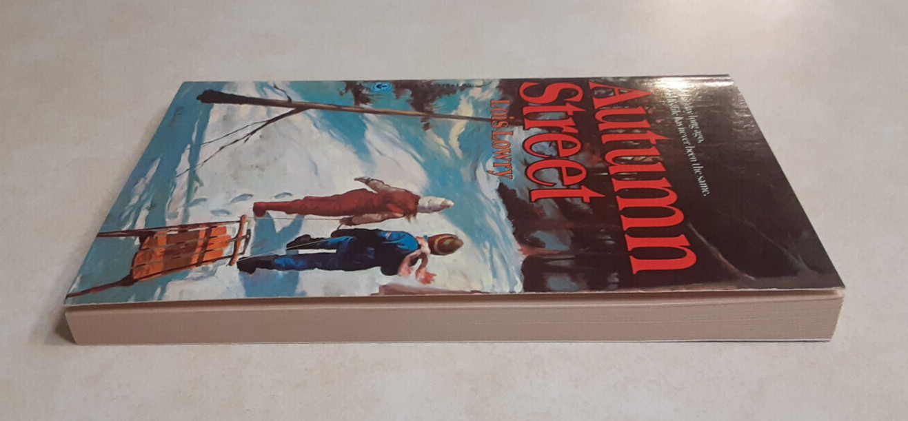 Autumn Street Lois Lowry SIGNED Autographed Vintage Paperback YA Novel 1980/1982